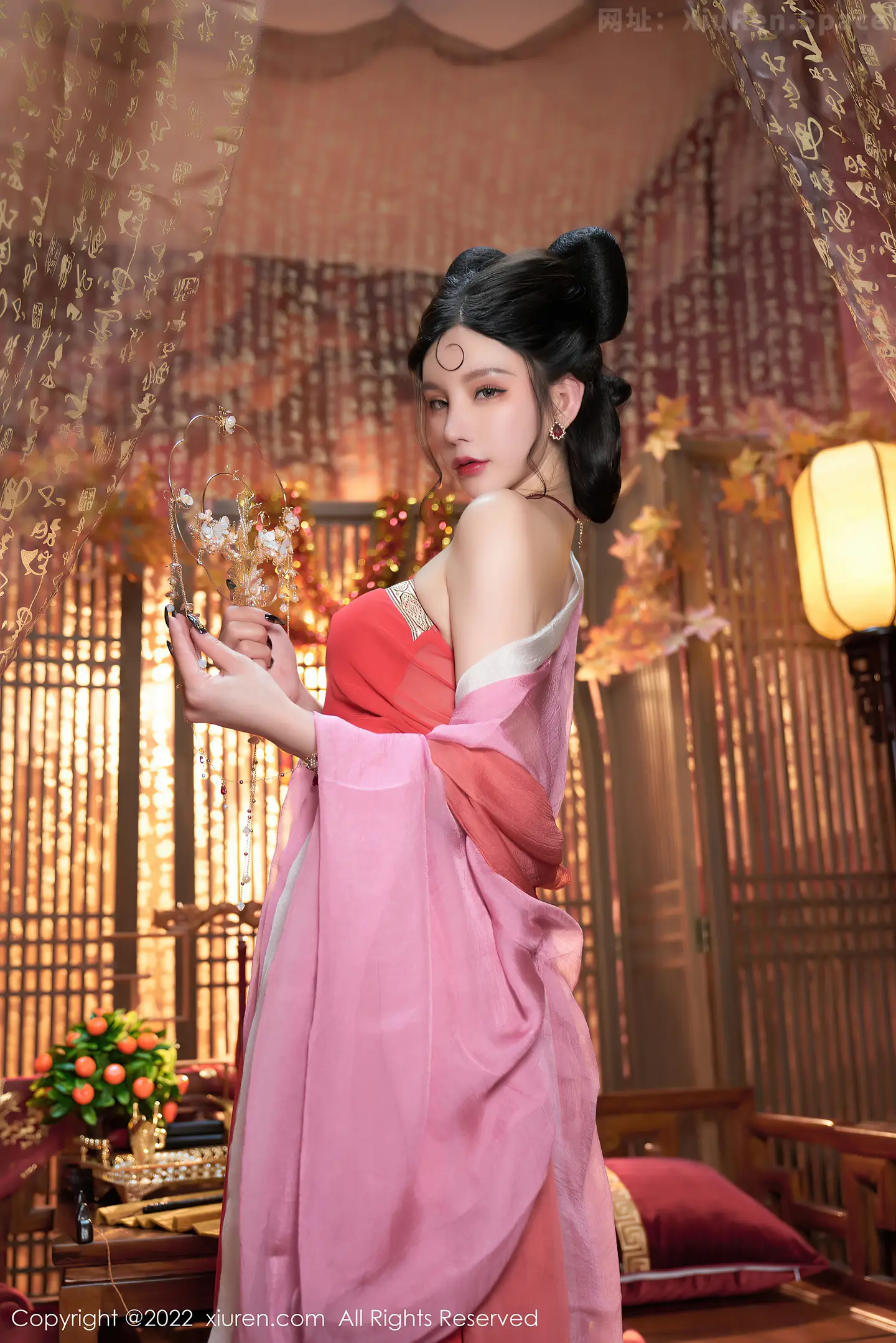 图片[3]-[XiuRen秀人网]VOL.4575 女神周于希Sally三亚旅拍妲己角色扮演古装服饰性感迷人写真74P-秀人网官方网站